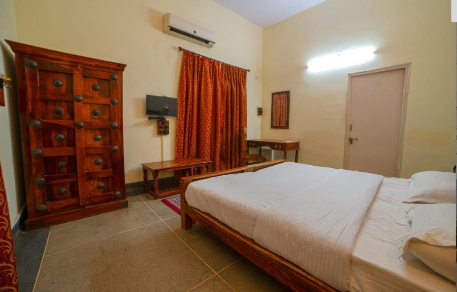 ג'ודפור Sisodia Hotel & Resorts מראה חיצוני תמונה